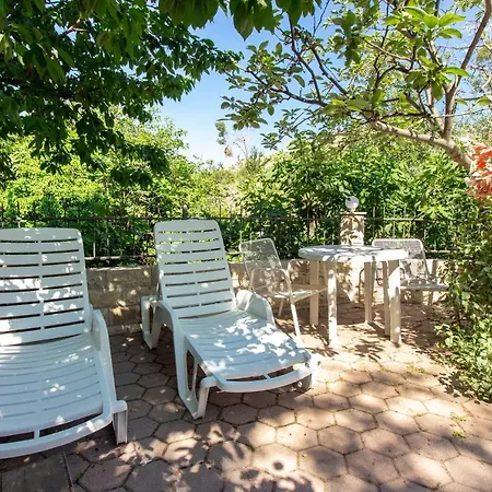 River House With Jacuzzi 4* Žrnovnica