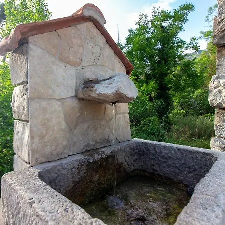 River House With Jacuzzi Gæstehus 4*